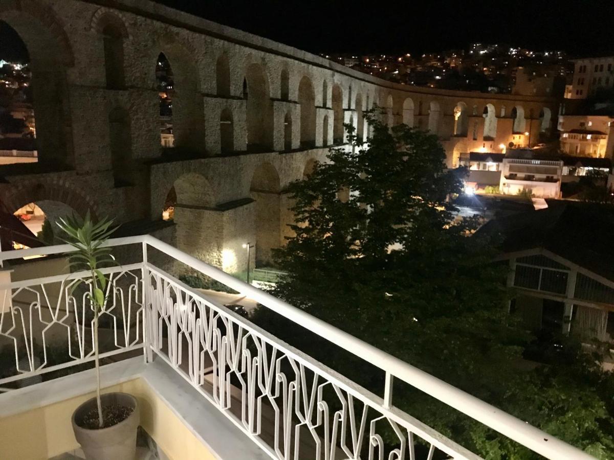Under The Aqueduct Boutique House Daire